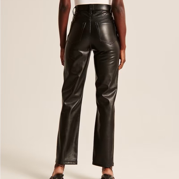 Vegan Leather 90s Straight Ultra High Rise Pant - Picture 5 of 8